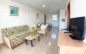 TV a/nebo společenská místnost v ubytování Hotel Port-Bo