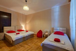 Postel nebo postele na pokoji v ubytování Guest House Keria