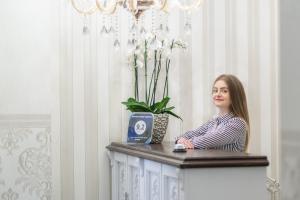 The lobby or reception area at Premium - Bed & Breakfast