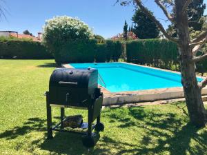 Bazén v ubytování Casa Piscina nebo v jeho okolí