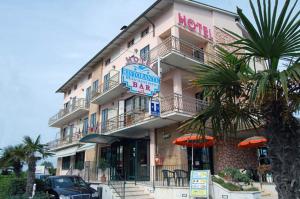 Gallery image of Hotel Rivamare in Massignano