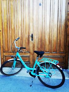 Andar de bicicleta em Guest House Relić ou nos arredores