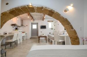 Gallery image of Venetian Suites in Naxos Chora
