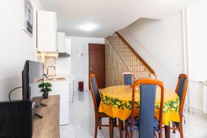 Et tv og/eller underholdning på Your Vacation Apartment