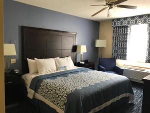 Letto o letti in una camera di Days Inn by Wyndham Moab