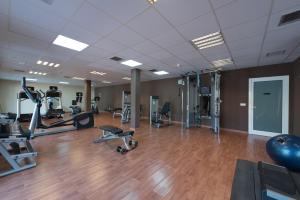 Posilňovňa alebo fitness centrum v ubytovaní Bull Vital Suites & Spa Boutique Hotel - Only Adults