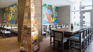 Restaurace v ubytování Hyatt Centric Brickell Miami
