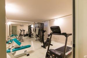 Fitness centrum a/nebo fitness zařízení v ubytování Verdeluna ApartHotel