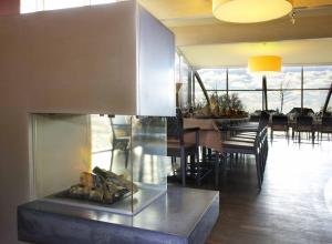 Restauracja lub miejsce do jedzenia w obiekcie Hotel Nationalpark
