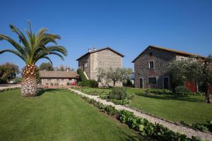 A garden outside I Casali della Parata