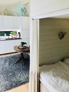 Postel nebo postele na pokoji v ubytování Compact living home, DOWNSIZING PROJECT