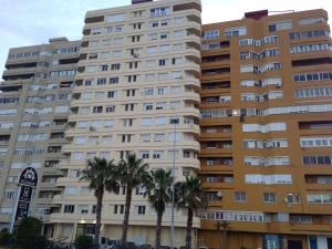 Gallery image of Apartamentos vista a tres continentes in La Línea de la Concepción