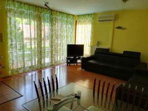 Posedenie v ubytovaní Janó Apartman