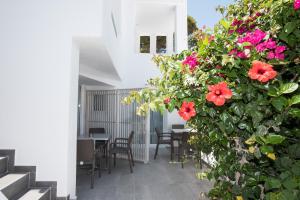 A balcony or terrace at Mina Studios