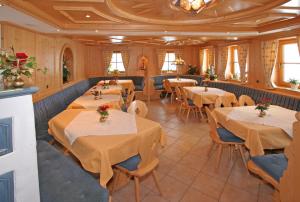 Restaurace v ubytování Hotel Garni Hanslerhof " Urlaub am Bauernhof "