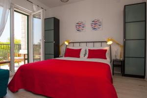 Gallery image of Apartments Sarbunal in Bol +99 photos