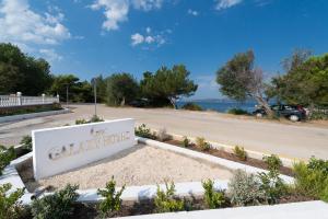 Afbeelding uit fotogalerij van Galaxy Hotel in Argostoli