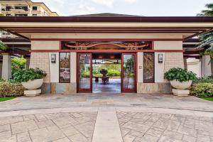 Spacious Fourth Floor Villa with Pool View - Ocean Tower at Ko Olina Beach Villas Resort的门面或入口