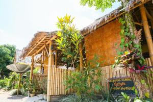 Zahrada ubytování Kembang Kuning Cottages