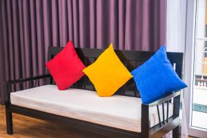 Postel nebo postele na pokoji v ubytování Blue Star Hotel
