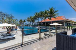 Hồ bơi trong/gần Large Luxury Villa