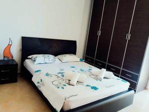 Gallery image of Teuta Apartament in Sarandë