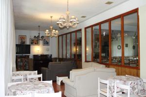 Posezení v ubytování Albergo Ristorante K2
