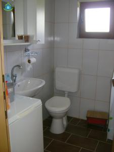 Kúpeľňa v ubytovaní Guest House VEZ Bihac