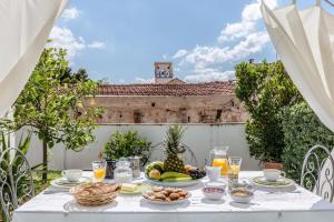 Foto dalla galleria di Kalsa Casa di Charme con terrazza by Wonderful Italy a Palermo