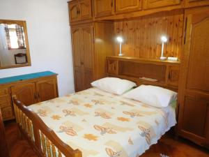 Postel nebo postele na pokoji v ubytování Apartments Ivancevic