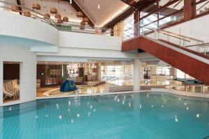 สระว่ายน้ำที่อยู่ใกล้ ๆ หรือใน Hotel Ajda Depandance Prekmurska Vas - Terme 3000 - Sava Hotels & Resorts
