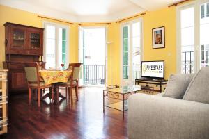 Suite ST Genevieve Five stars holiday house