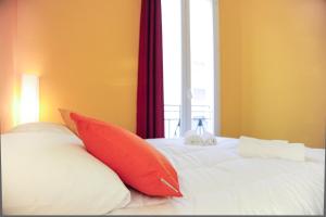 Suite ST Genevieve Five stars holiday house