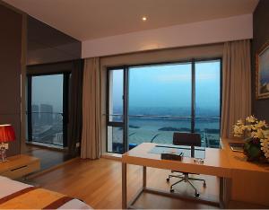 Galería fotográfica de HeeFun Apartment GZ -Poly World Trading Center-walking distance to Canton Fair en Guangzhou