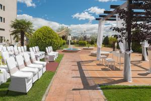 Сад в Elba Madrid Alcalá