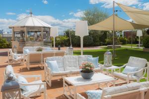 Сад в Elba Madrid Alcalá