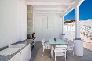 Balkoni atau teres di Villa Mariemne VIP