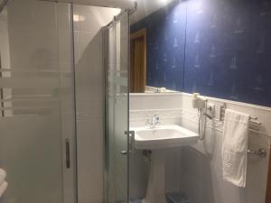 Łazienka w obiekcie Portosín -Suites