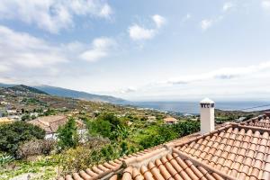 a view from the roof of a house at El Molino in Villa de Mazo