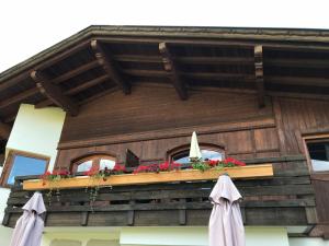 Balkon lub taras w obiekcie Alpinplus