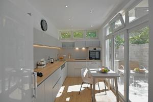 Köök või kööginurk majutusasutuses Pupi's Heritage