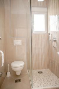 Vannituba majutusasutuses Kristal Apartmani