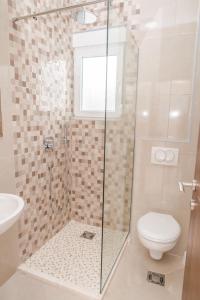 Vannituba majutusasutuses Kristal Apartmani