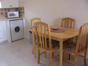 מטבח או מטבחון ב-Plover Court Apartments