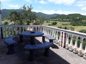 Galeriebild der Unterkunft Apartment Seoski Mir in Vukelići