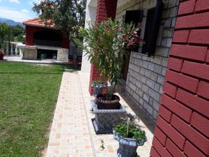 Galeriebild der Unterkunft Apartment Seoski Mir in Vukelići