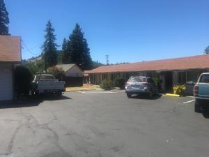 Gallery image of Lone Pine Motel in Garberville