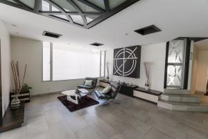 Gallery image of Suite de Lujo, Piso Alto, junto Parque Carolina in Quito