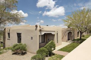 Gallery image of Fort Marcy Suites in Santa Fe