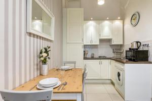 Fashion Street Luxury Apartment 1052 Budapest, Deák Ferenc utca 17. kép - 2